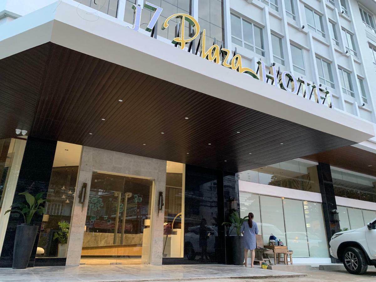 J7 Plaza Hotel Iloilo Esterno foto